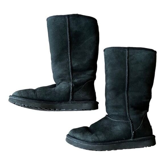 Ugg Classic Tall Black Boots Women's Size 7 // S/N 5815 - Picture 1 of 15